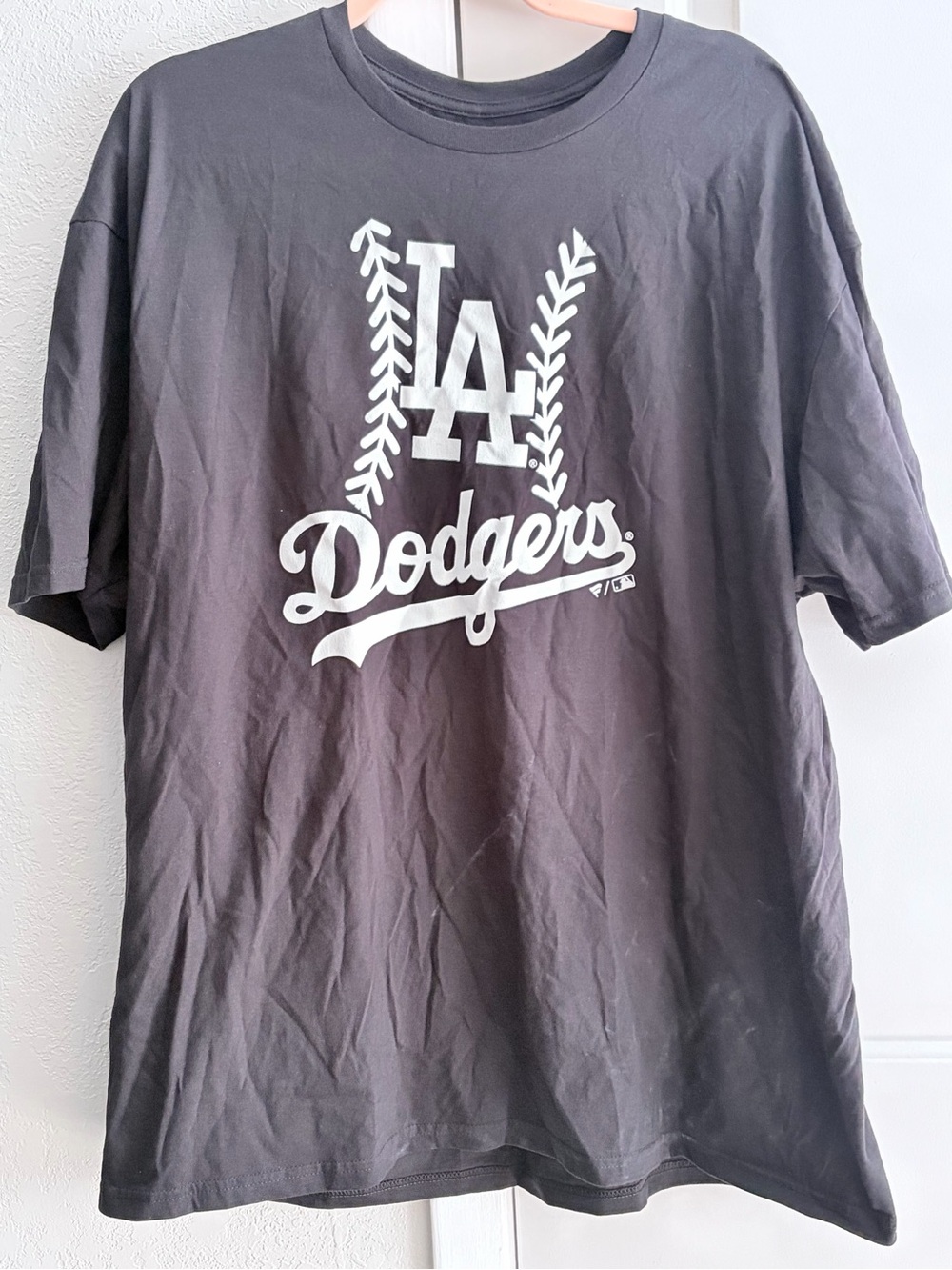 Fanatics Los Angeles Dodgers Black and White Short Sleeve Tee